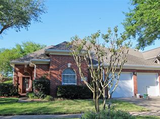 6535 Parkriver Xing, Sugar Land, TX 77479