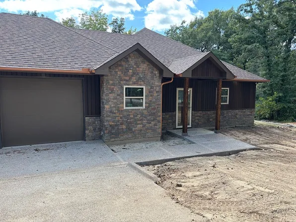 109 Mason Pr, Streetman, TX 75859