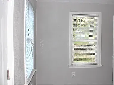 1421 N Adams St — Photo 13