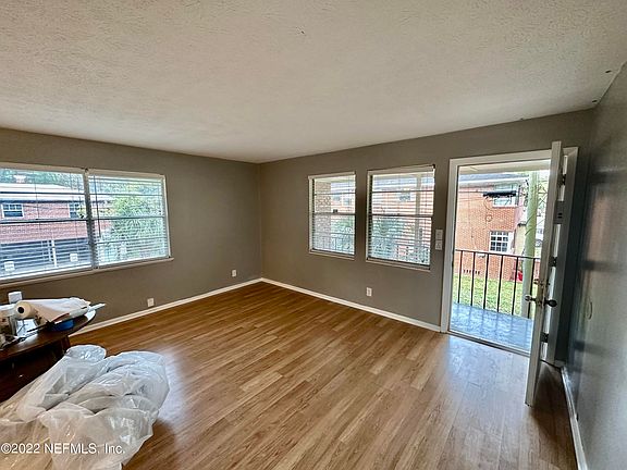 4th image of 1321 Landon Ave APT D