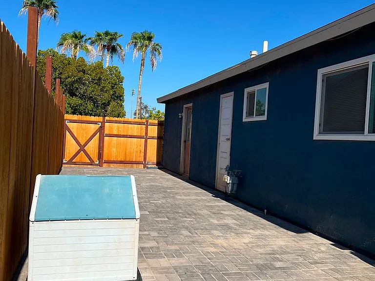 1270 N Waterman Ave — Photo 3