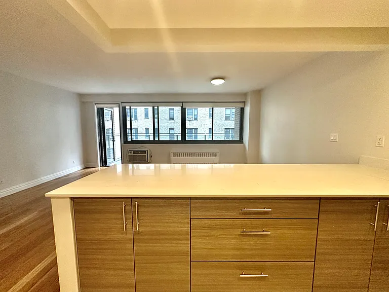 160 W 97th St #11D — Photo 6