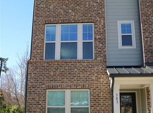 303 Rosapenna Ln, Cary, NC 27519