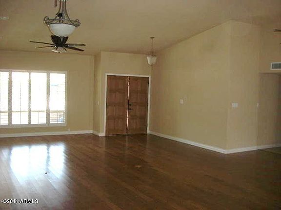 5th image of 2335 W Nopal Ave