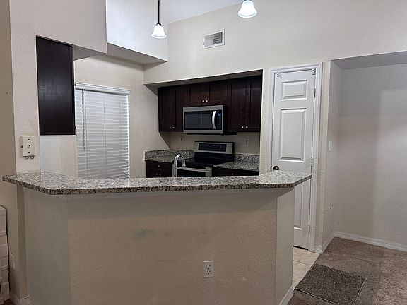 4th image of 9272 Lake Chase Island Way