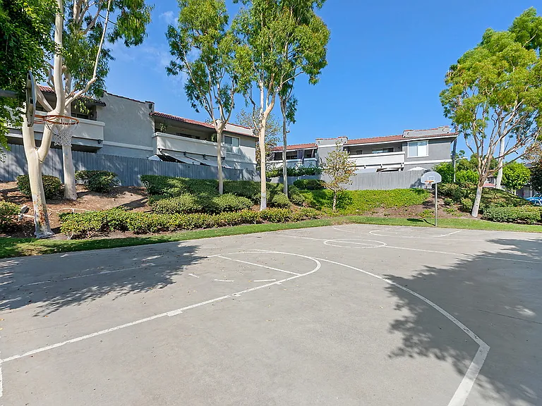Trabuco Villas — Photo 22