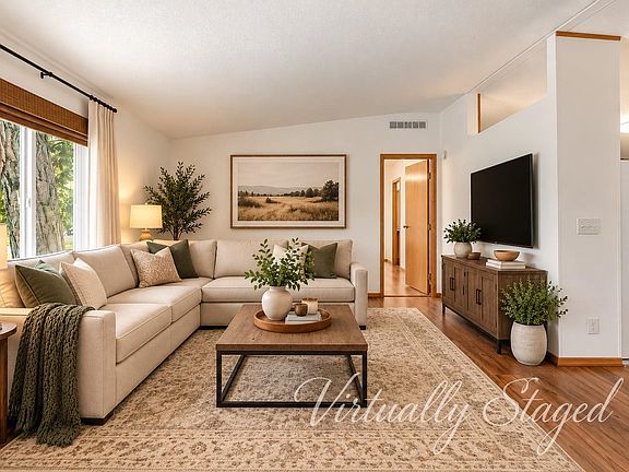 5th image of 4113 Swallows Rd