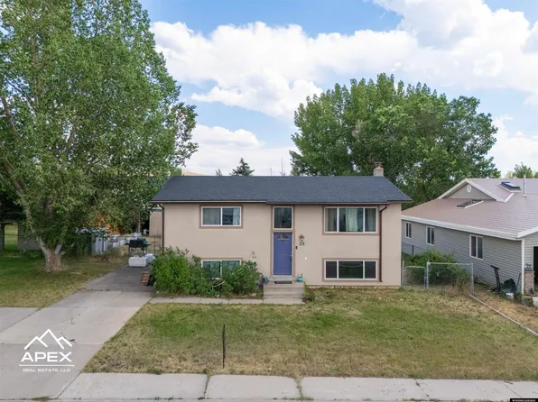 109 Freedom Dr, Evanston, WY 82930