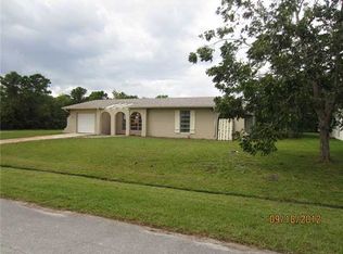 1182 SE Media Ln, Pt Saint Lucie, FL 34953