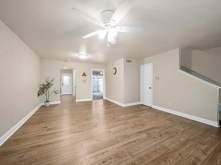 515 Tallowood Rd #60 — Photo 20