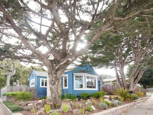 601 17th St, Pacific Grove, CA 93950