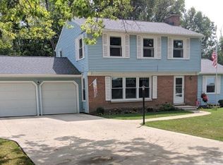 617 Robinson Rd, Jackson, MI 49203