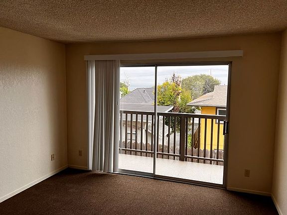5th image of 310 Spencer St APT 3