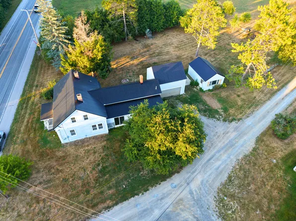 416 River Road, Orrington, ME 04474