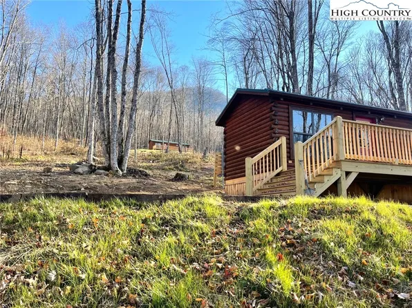 346 Up The River Drive, Warrensville, NC 28693