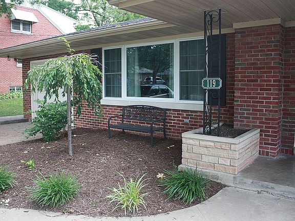 3rd image of 119 Donald Ave