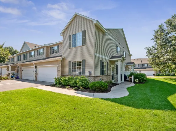 11254 Isanti Ct NE, Blaine, MN 55449