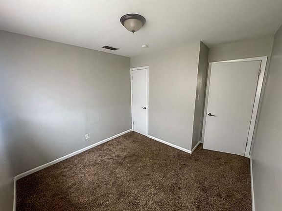 5th image of 3212 Galaxy Dr