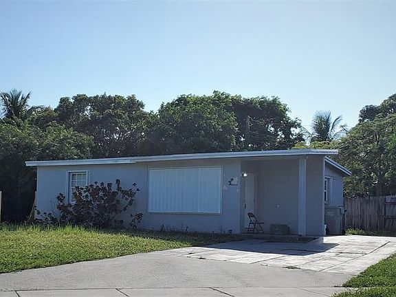 4th image of 1270 NE 42nd St