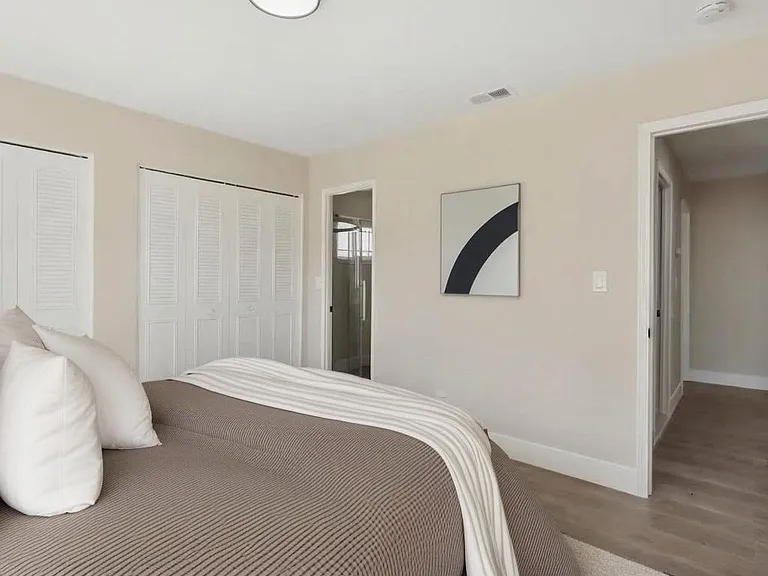 1228 Athena Ave — Photo 6