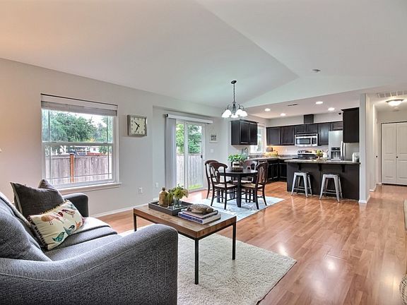 3rd image of 20405 12th Avenue Ct E