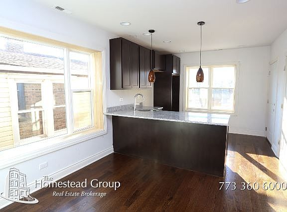 5th image of 4208 N Sacramento Ave #3N