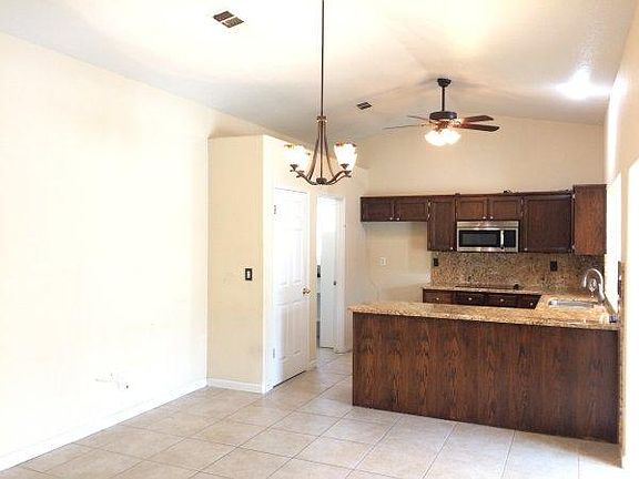 Living/Dining Area