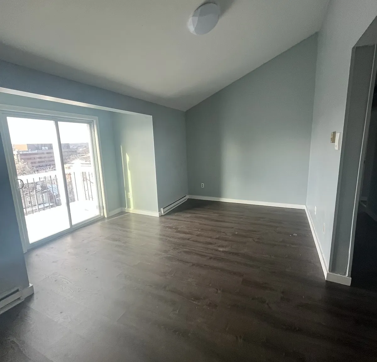 2 bed, $1,850 — Photo 2