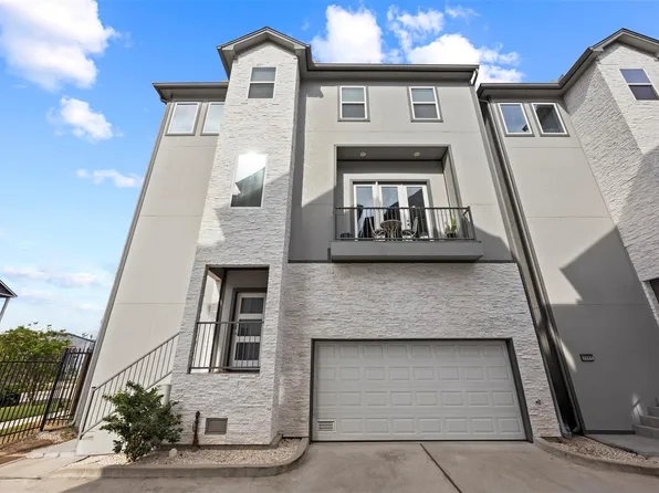 1565 W 22nd St, Houston, TX 77008