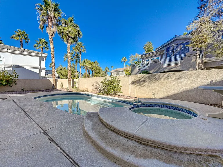 1934 Grey Eagle St — Photo 57