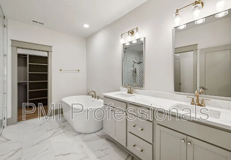 3419 John Richards Dr — Photo 14
