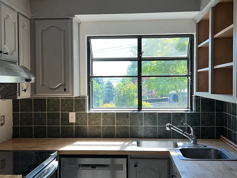 495 Chestnut St #8 — Photo 8