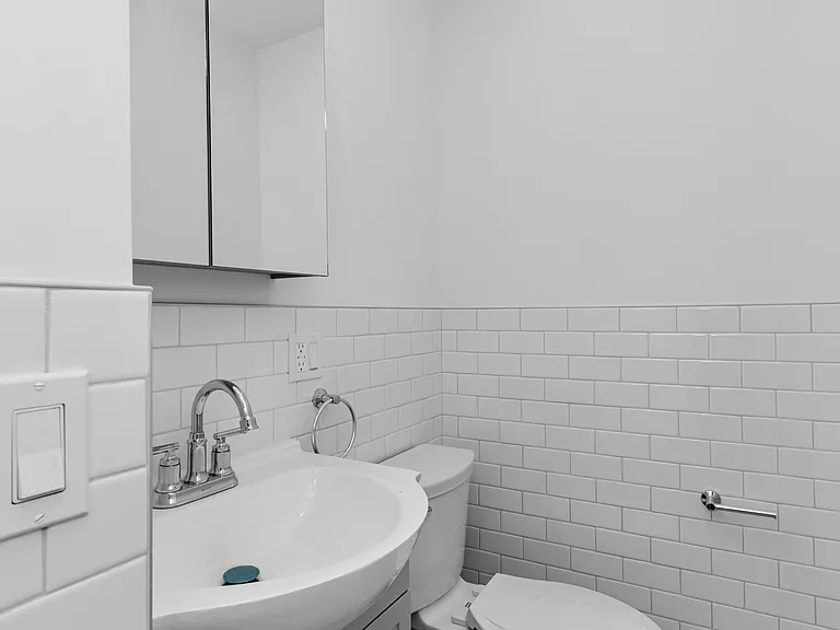 135 Eldridge St #3A — Photo 17