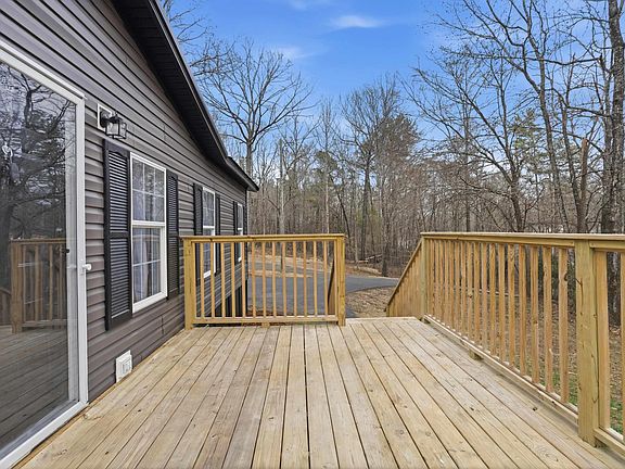 2nd image of 2616 Happy Top Rd