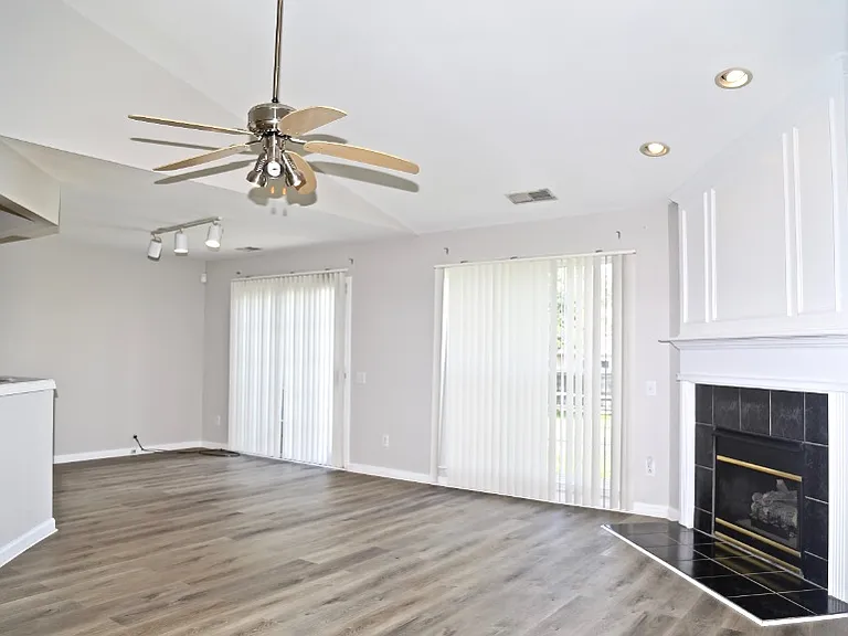 7531 Double Springs Ct — Photo 6