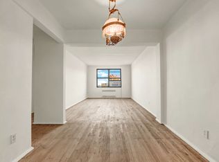 139-09 28th Rd #4, Flushing, NY 11354