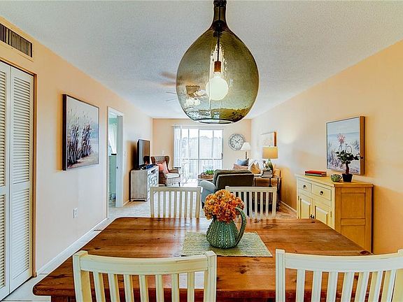 3rd image of 649 Tamiami Trl S APT 314