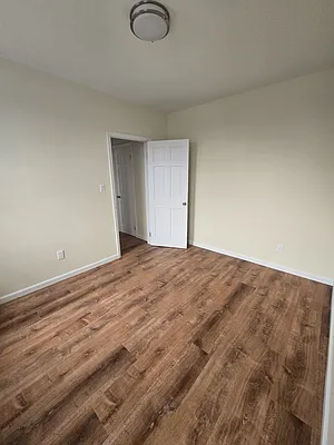 Rented by One Stop MultiService | media 2