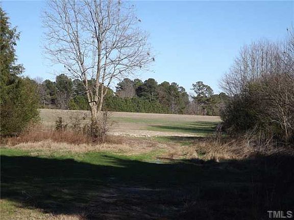 2nd image of 1100 Massey Farm Rd