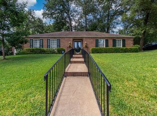 2034 Essex St, Nacogdoches, TX 75965