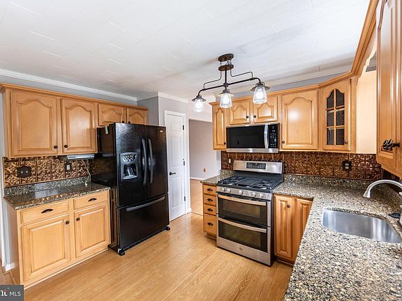 5th image of 3219 Morefield Ct