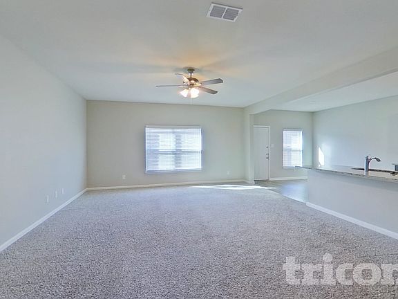 2nd image of 1917 Belmont Ln