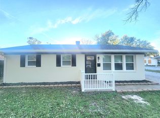 4 Lloyd Ave, East Saint Louis, IL 62206