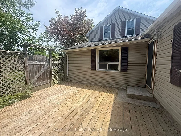 249 Margaret St #2 — Photo 5