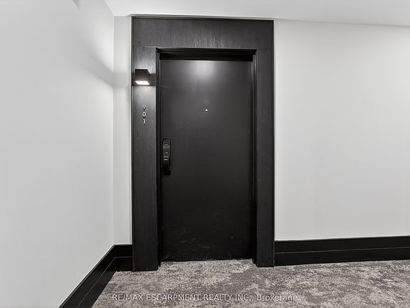 2nd image of 461 Green Rd #901