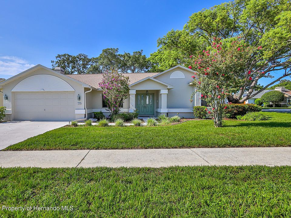 1st image of 1364 Overland Dr
