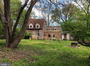 411 Sandy Ln, Dauphin, PA 17018