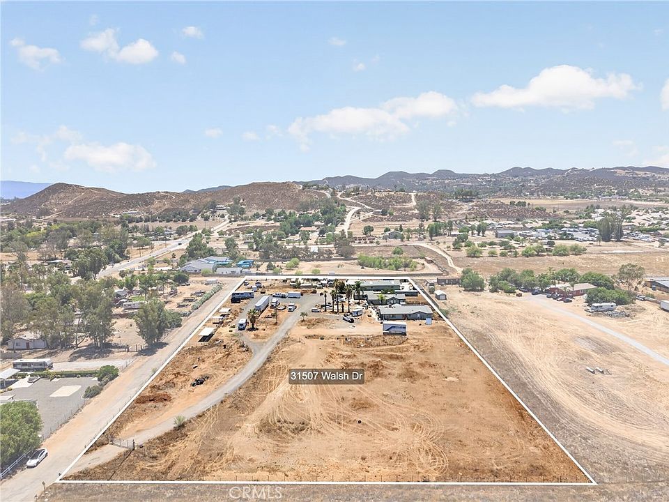1st image of 31507 Walsh Ln