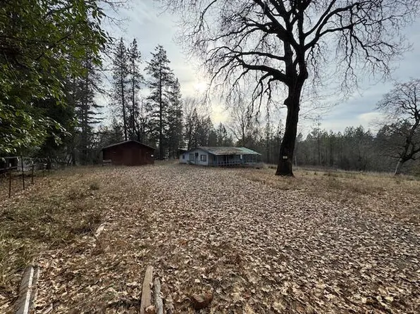 501 Verde Ln, Merlin, OR 97532