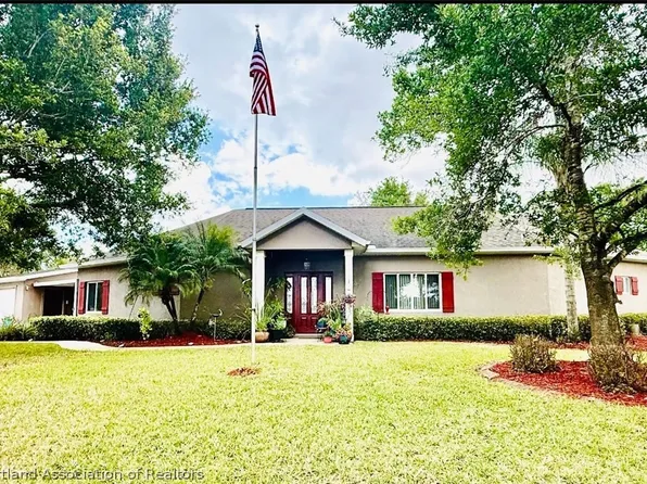 1637 Cedarbrook St, Lake Placid, FL 33852